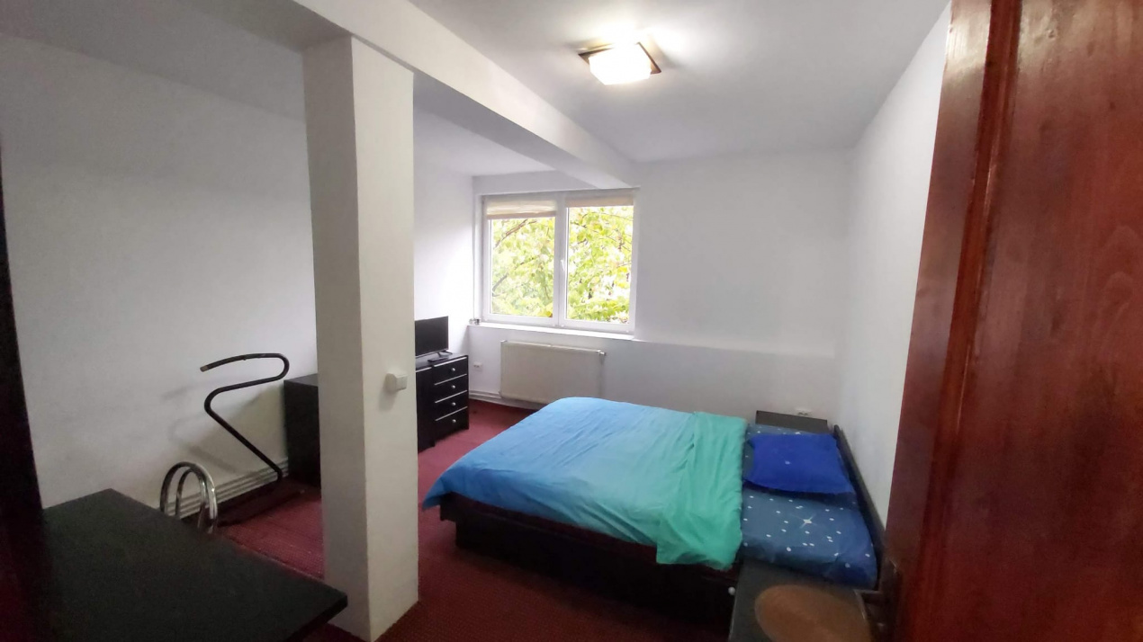 Cameră in vila pentru o persoana – student/ă sau salariat/ă Preț: 1.400 lei/lună