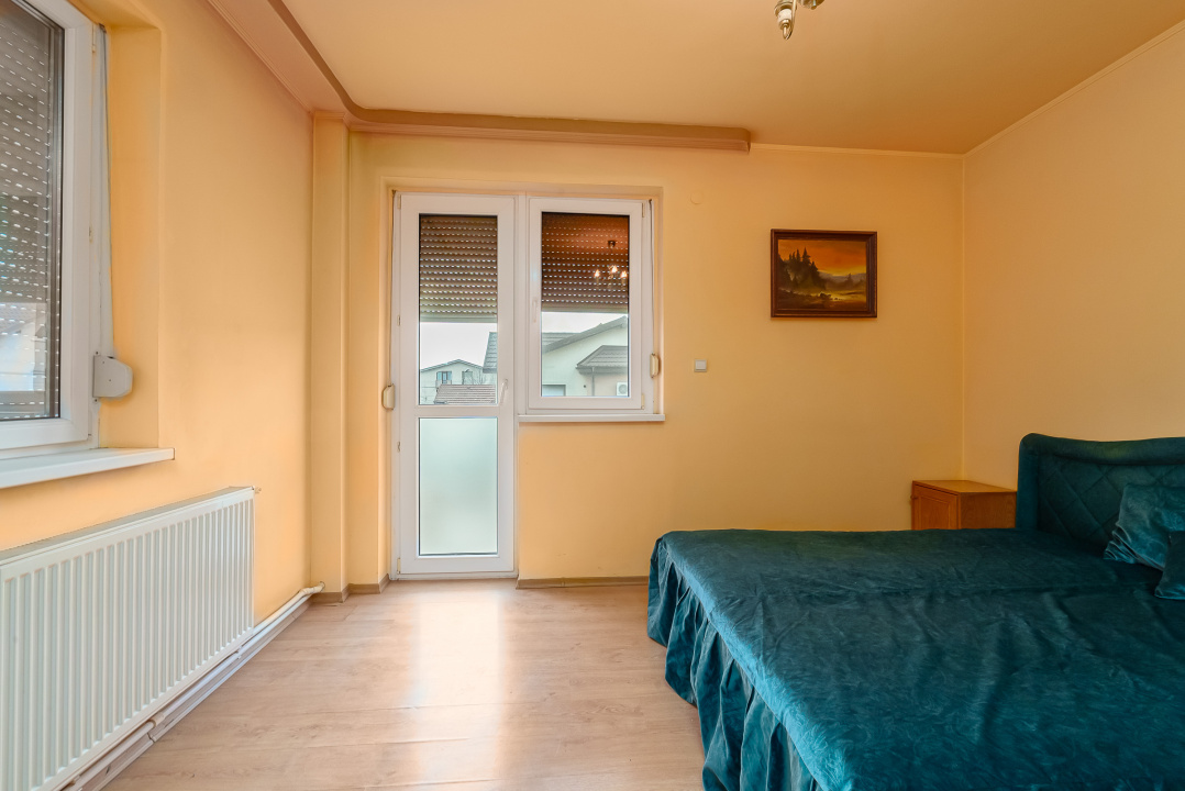 Casa spațioasă cu vedere la Lacul Grivița | 5 dormitoare | teren 793 mp