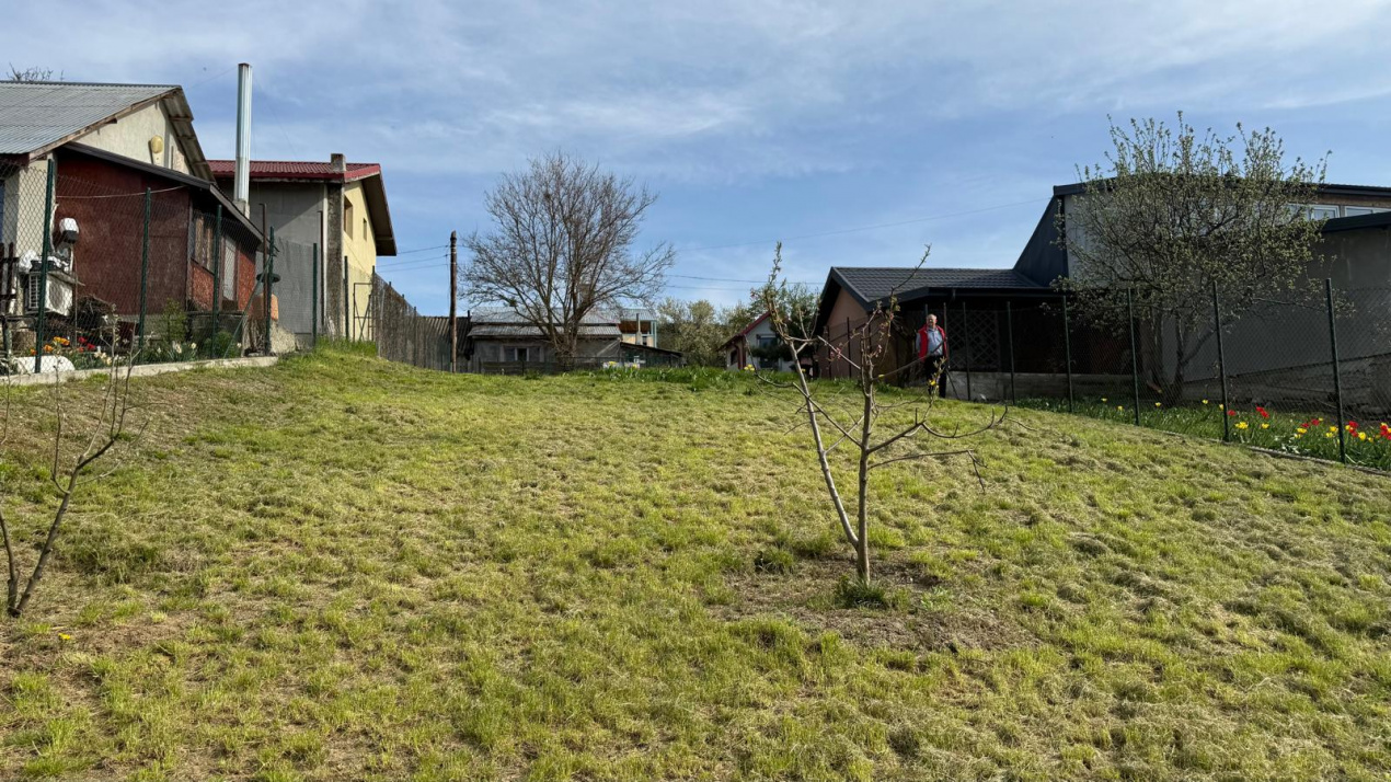 Ideal Teren intravilan Buftea – deschidere directă la lac | 883 mp | Utilități |