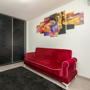 Garsonieră decomandată 36 mp | Parcare subterană | Bloc 2017 | Mobilată | Lift