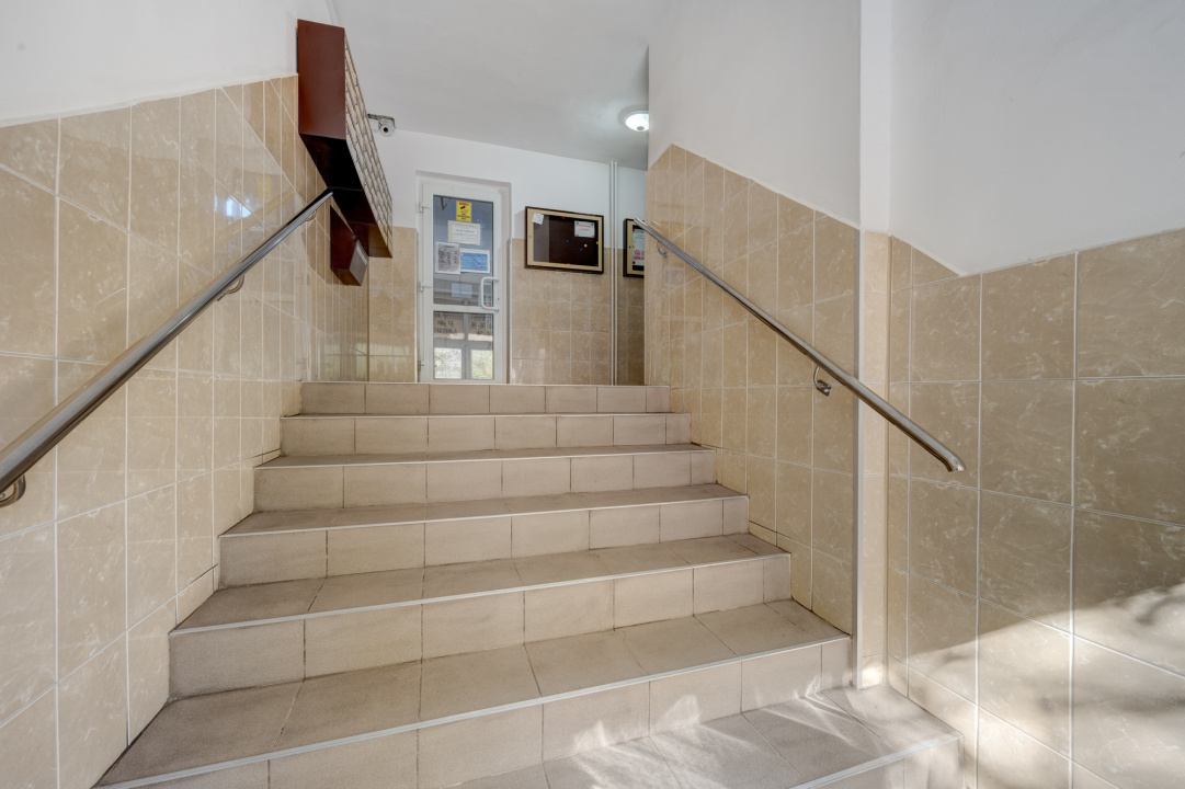 TEI - DOAMNA GHICA - APARTAMENT 2 CAMERE 54 MP, ETAJ 6!