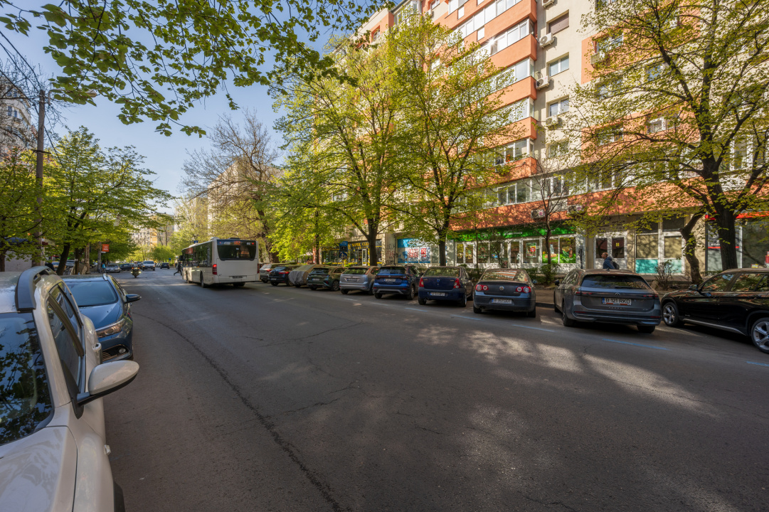 TEI - DOAMNA GHICA - APARTAMENT 2 CAMERE 54 MP, ETAJ 6!