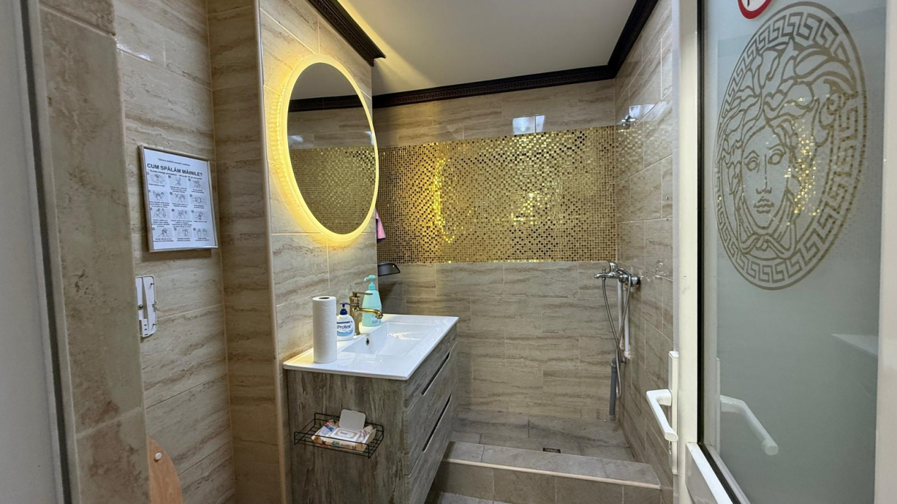 Spațiu comercial , Șoseaua Sălaj, locație cu vad, fost salon Tattoo !