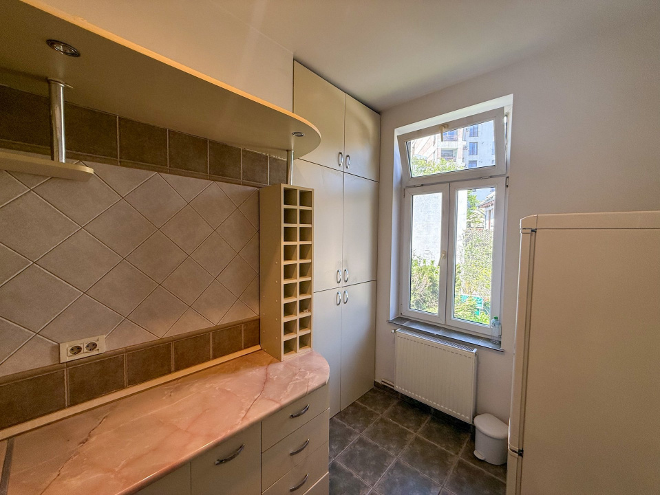 Vânzare Apartament în vila-Armeneasca