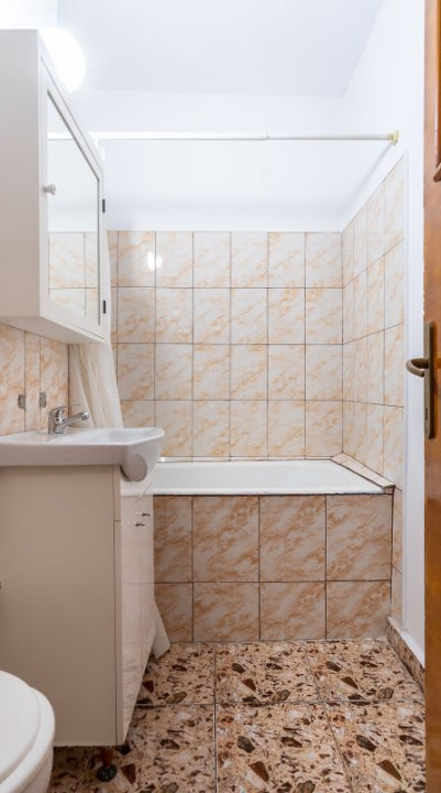 Garsoniera mobilata - foarte curata - DRISTOR - Metrou