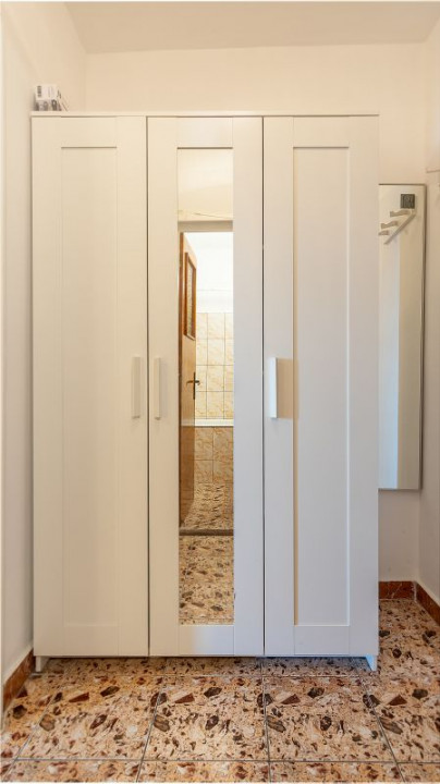 Garsoniera mobilata - foarte curata - DRISTOR - Metrou