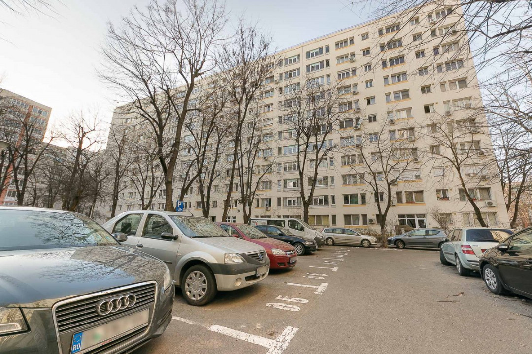 Garsoniera Renovata recent Bucur Obor Metrou 