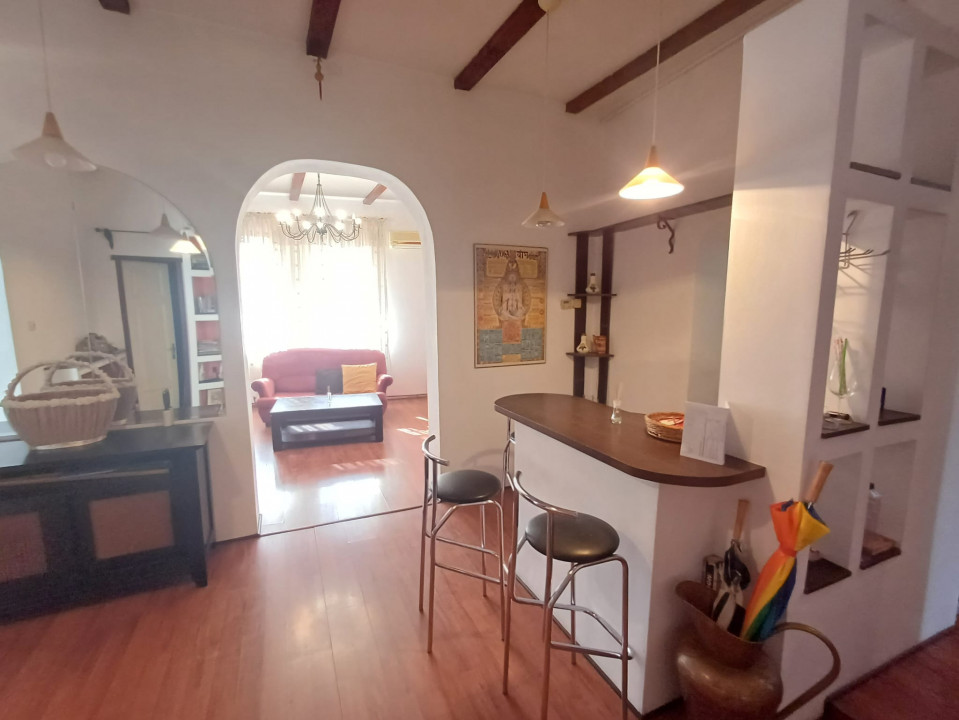Apartament superb 3 camere in vila Piata Victoriei Piata Romana