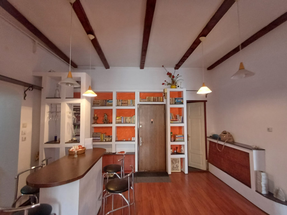 Apartament superb 3 camere in vila Piata Victoriei Piata Romana