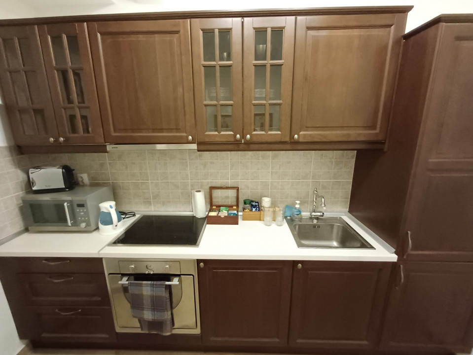 Apartament 3 camere - oportunitate de investitie Centru Vechi  Piata Unirii