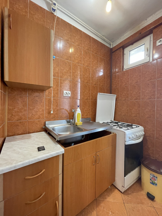 EROII REVOLUTIEI - Apartament 2 camere pentru Studenti sau Investitori