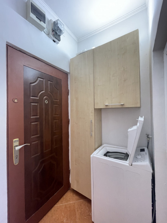 EROII REVOLUTIEI - Apartament 2 camere pentru Studenti sau Investitori