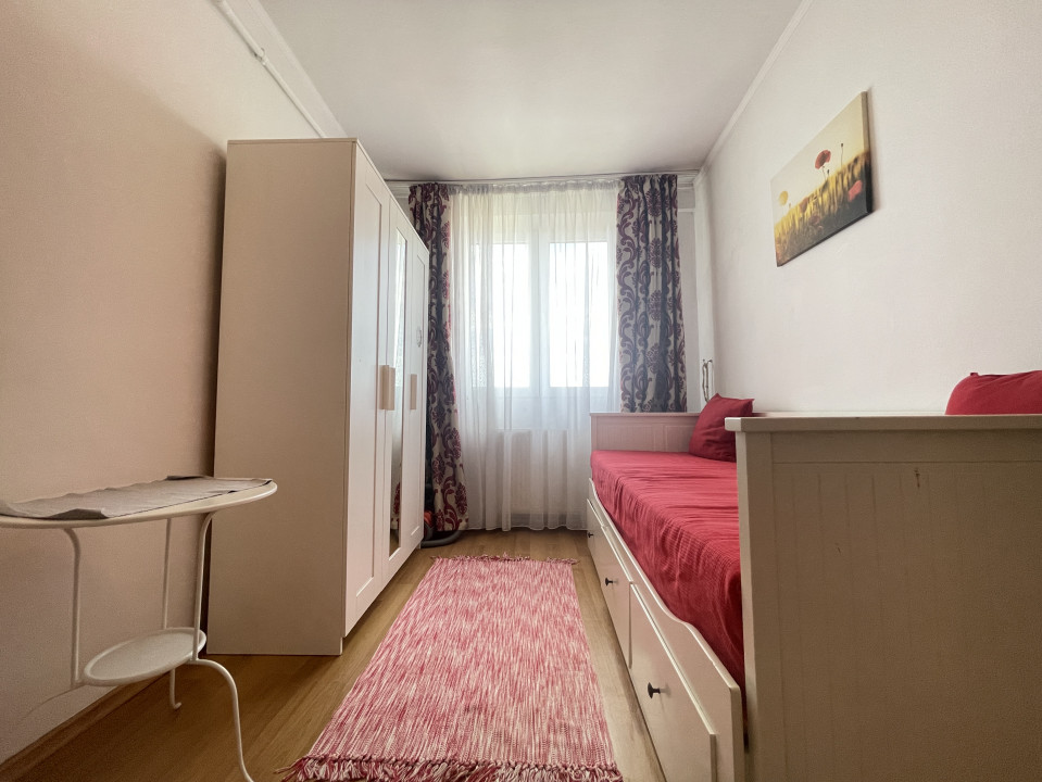 EROII REVOLUTIEI - Apartament 2 camere pentru Studenti sau Investitori
