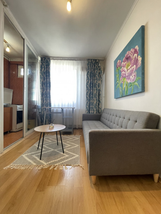 EROII REVOLUTIEI - Apartament 2 camere pentru Studenti sau Investitori