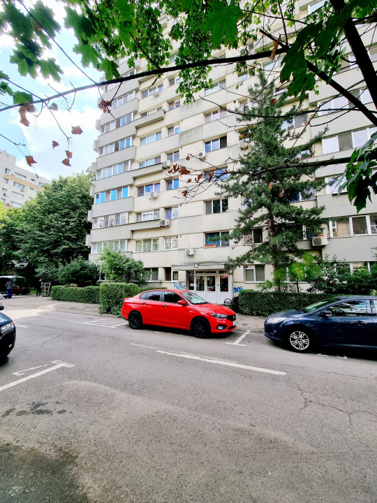 2 cam Bucurestii Noi Jiului Metrou Mobilat Utilat