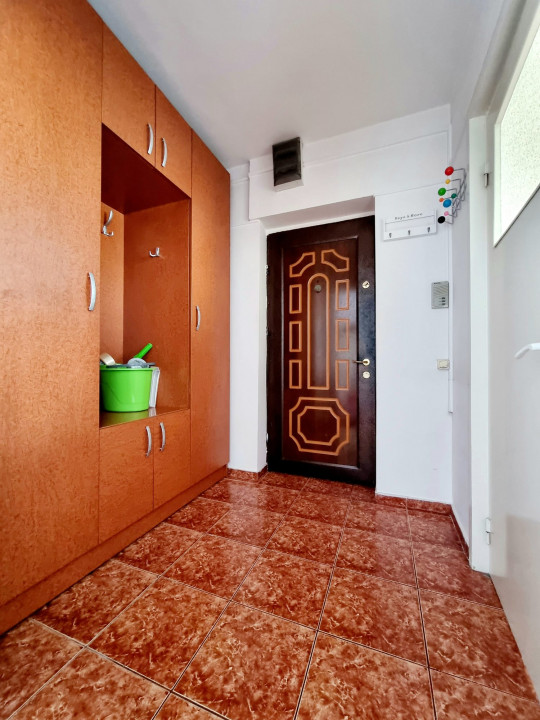 2 cam Bucurestii Noi Jiului Metrou Mobilat Utilat