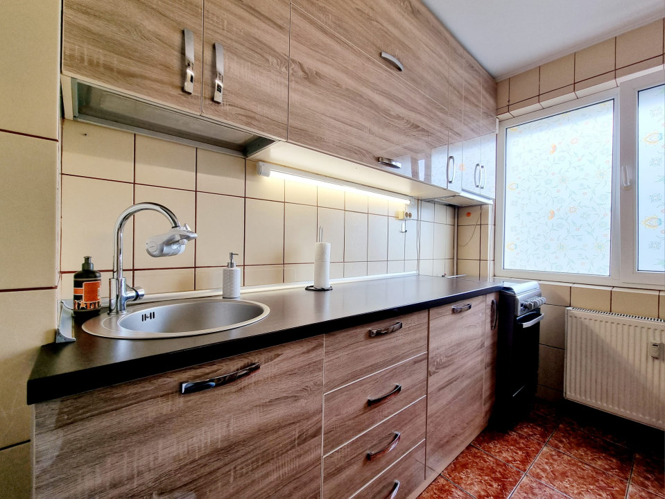 2 cam Bucurestii Noi Jiului Metrou Mobilat Utilat