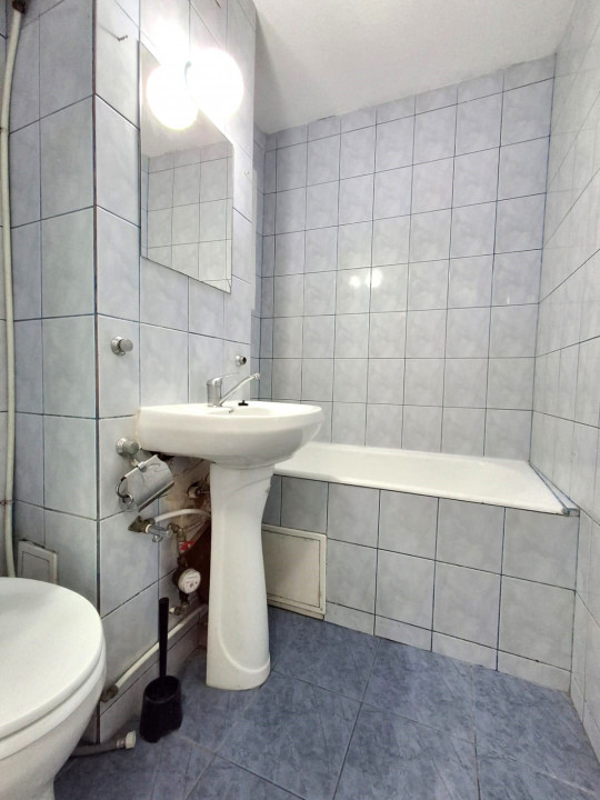 Apartament 2 camere Vitan Ramnicu Sarat