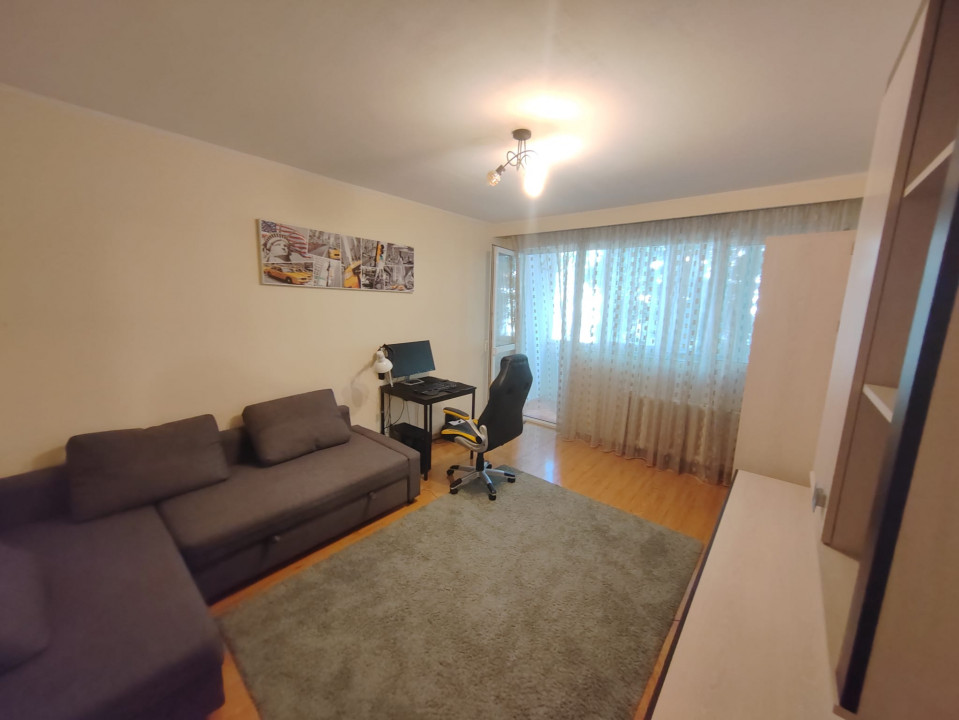 Apartament Viilor Eroii Revolutiei la pret de garsoniera