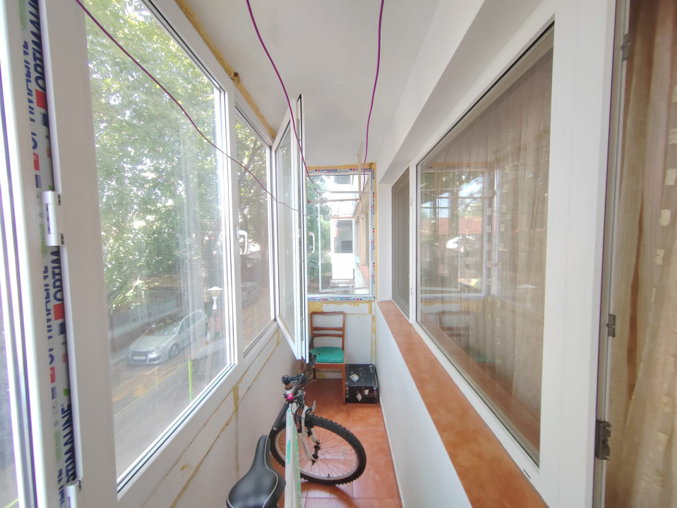 Apartament Viilor Eroii Revolutiei la pret de garsoniera