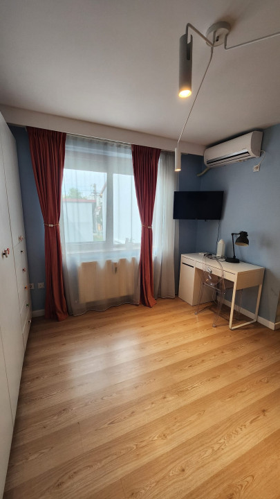 Casa de inchiriat Teiul Doamnei, Obor, strada Silvia