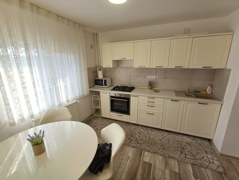 Apartament 2 camere decomandat mobilat/utilat Vitan Bucuresti Mall
