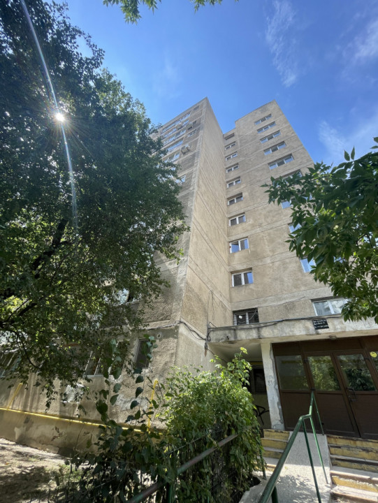 VITAN - Bobocica | Garsoniera bloc din 79' etaj intermediar