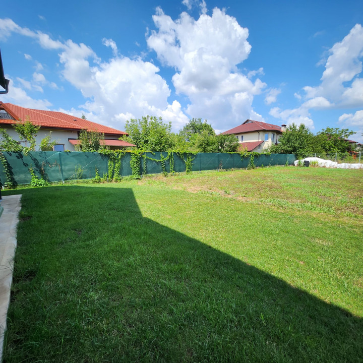 Vila individuala cu piscina Saftica 