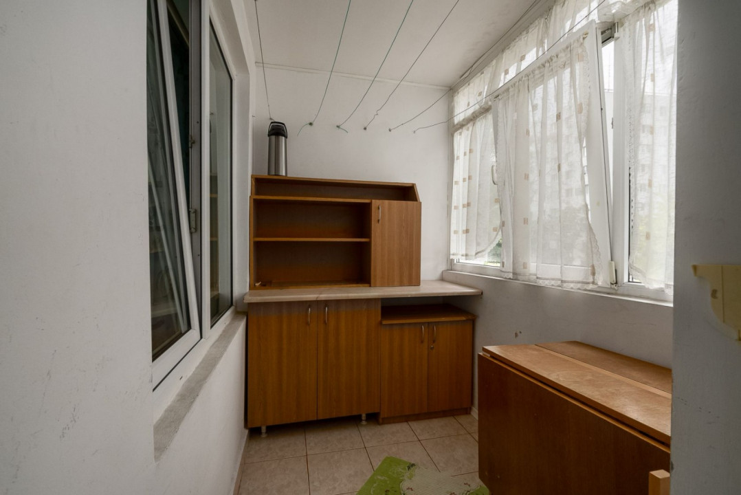 Apartament 4 Camere Mihai Bravu Dristor Kaufland str. Racari