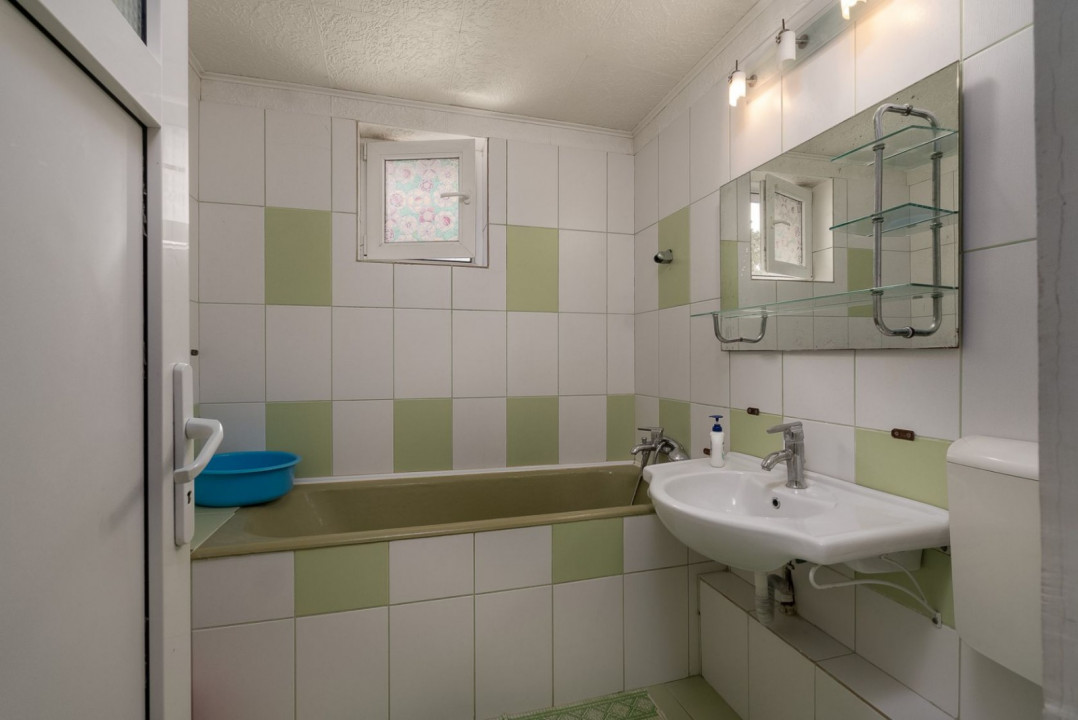 Apartament 4 Camere Mihai Bravu Dristor Kaufland str. Racari