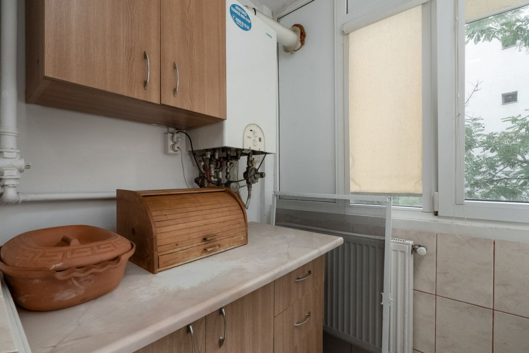 Apartament 4 Camere Mihai Bravu Dristor Kaufland str. Racari