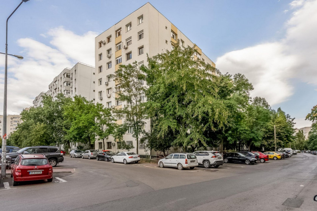 Apartament 4 Camere Mihai Bravu Dristor Kaufland str. Racari