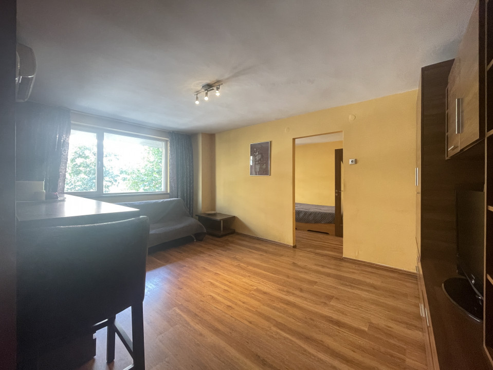 STEFAN CEL MARE - Circului | 2 camere etaj 1 ideal investitie