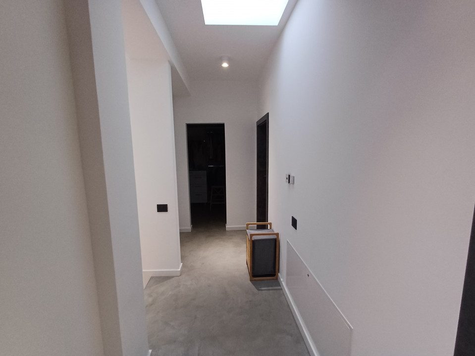 Vila superba P+1 cu teren liber 340 mp Fundeni