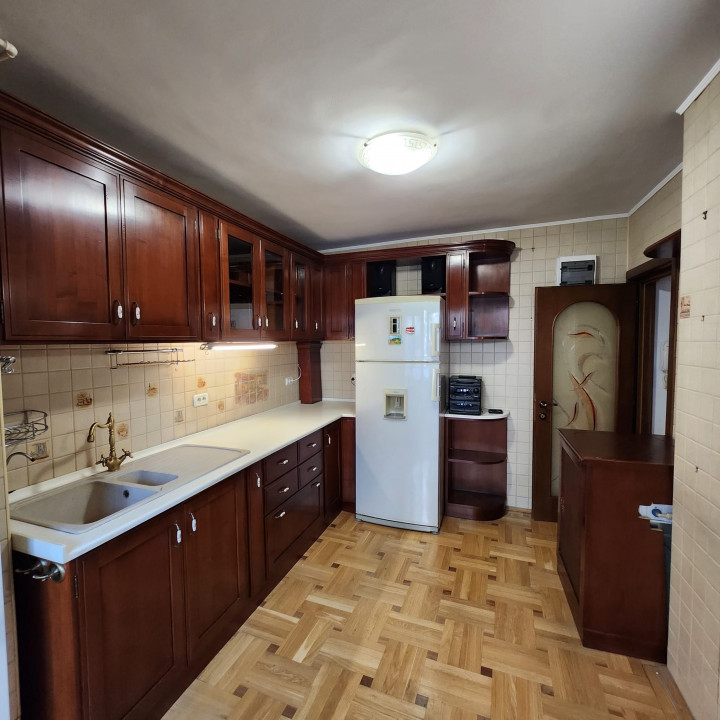 Apartament 3 camere  Parcul Circului 