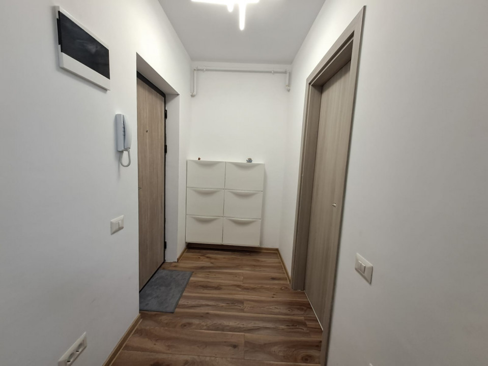 Garsoniera moderna Drumul Taberei Parc C-tin Brancusi