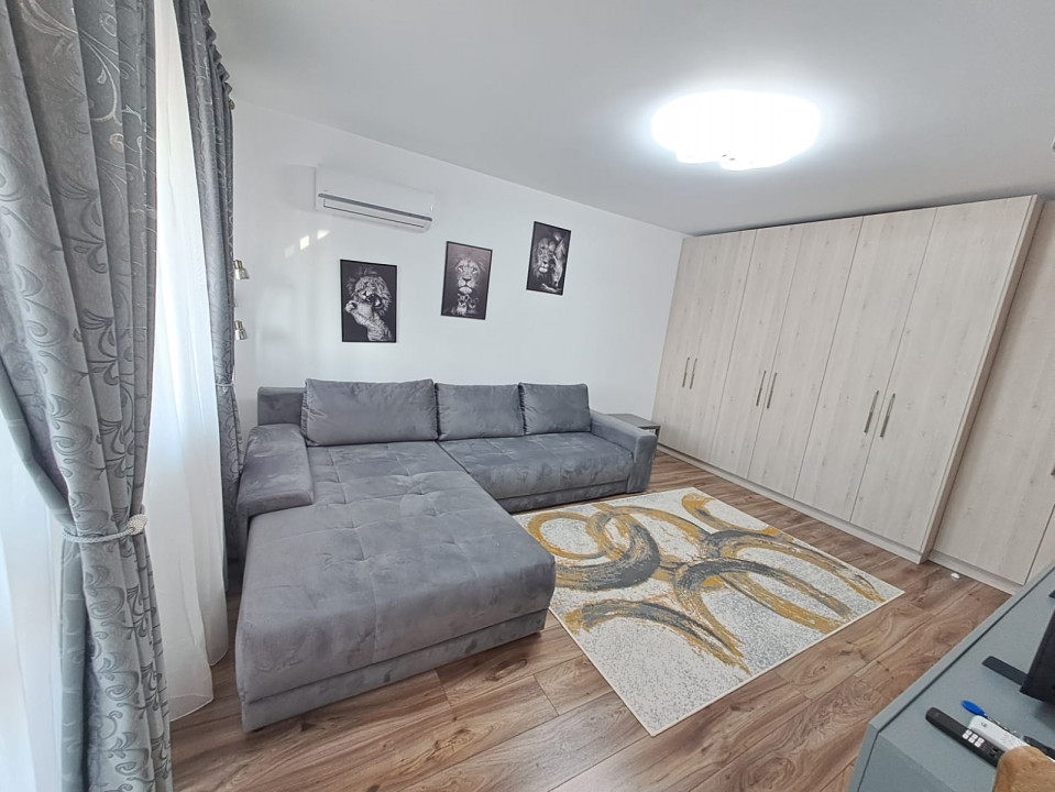 Garsoniera moderna Drumul Taberei Parc C-tin Brancusi