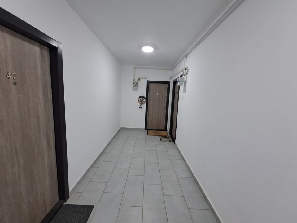 Garsoniera moderna Drumul Taberei Parc C-tin Brancusi