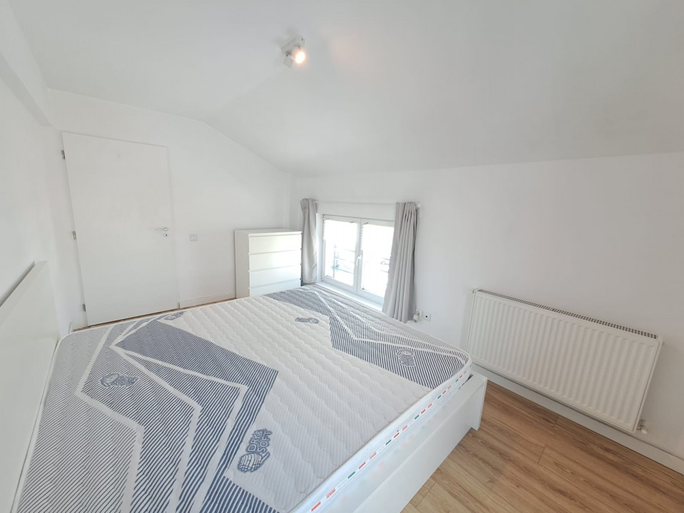 Apartament 2 camere plus terasa de 22 mp