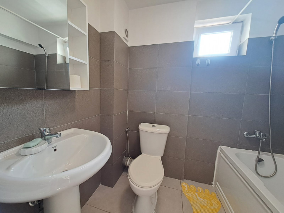 Apartament 2 camere plus terasa de 22 mp