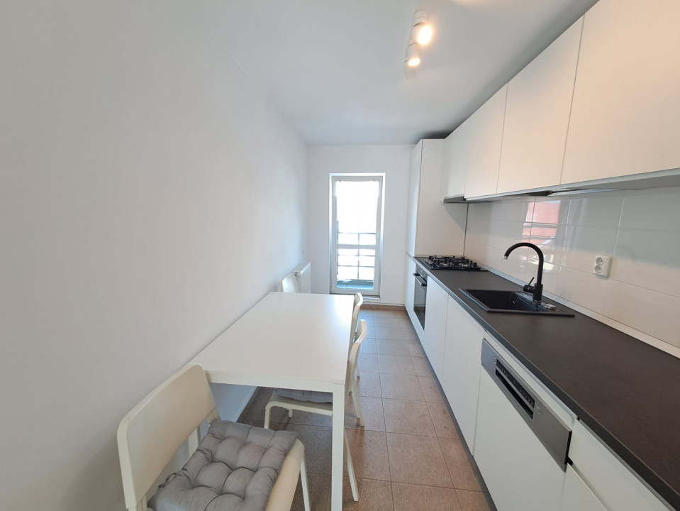 Apartament 2 camere plus terasa de 22 mp
