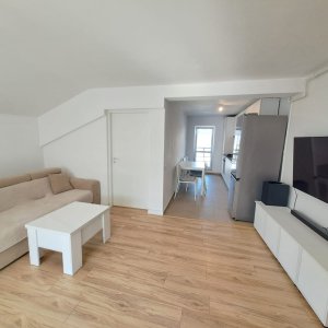 Apartament 2 camere plus terasa de 22 mp