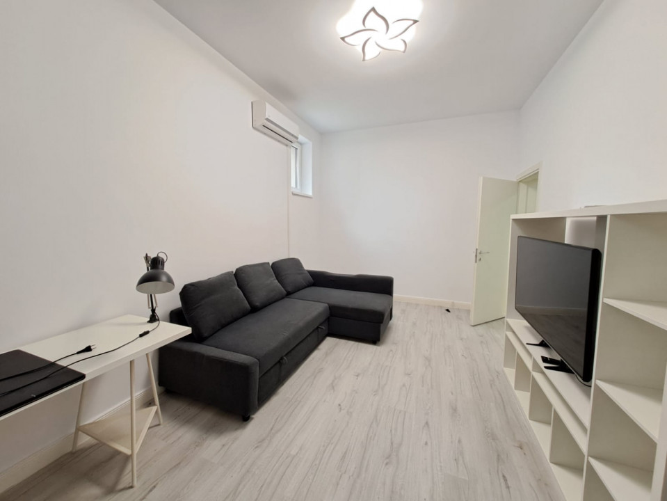 Apartament 3 cam B-dul Timisoara Str. Valea Calmatuiului