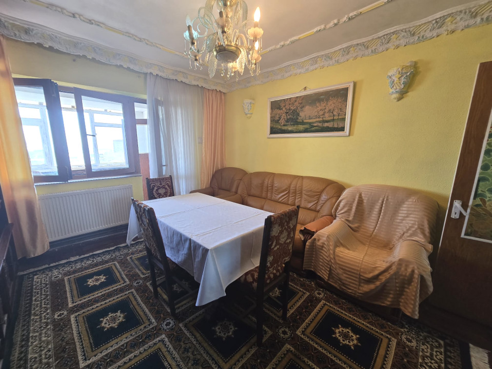 Centru - Apartament de 4 camere cu vedere Panoramica la Marea Neagra.