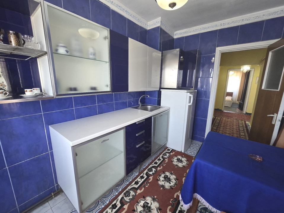 Centru - Apartament de 4 camere cu vedere Panoramica la Marea Neagra.