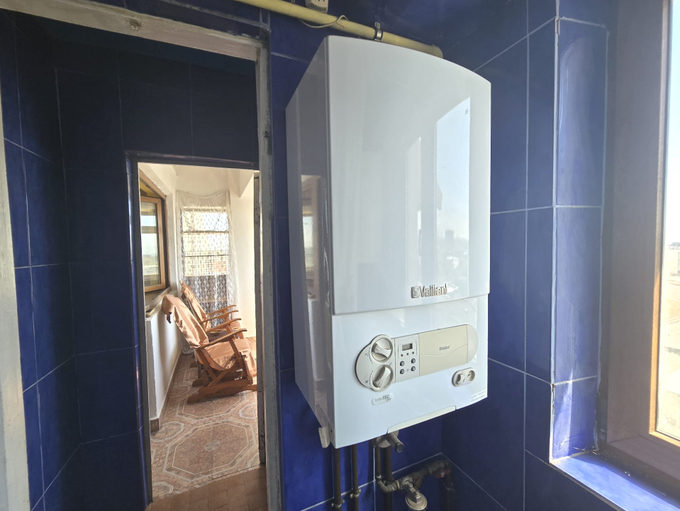 Centru - Apartament de 4 camere cu vedere Panoramica la Marea Neagra.