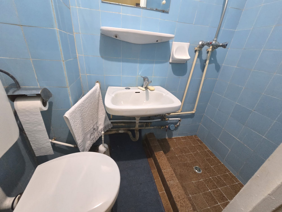 Centru - Apartament de 4 camere cu vedere Panoramica la Marea Neagra.