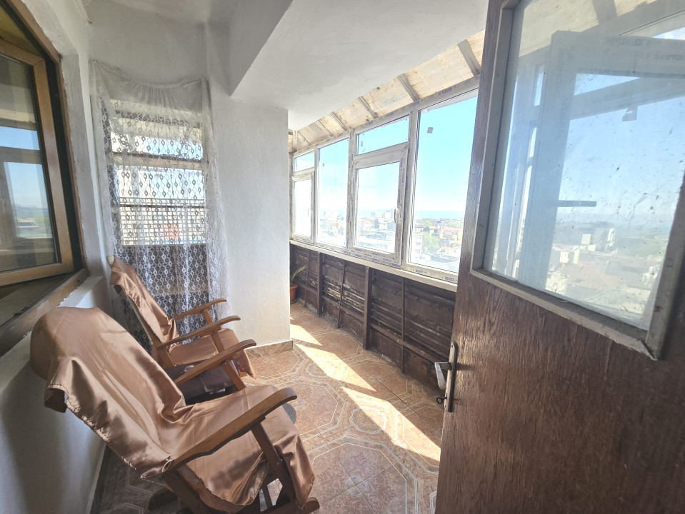 Centru - Apartament de 4 camere cu vedere Panoramica la Marea Neagra.