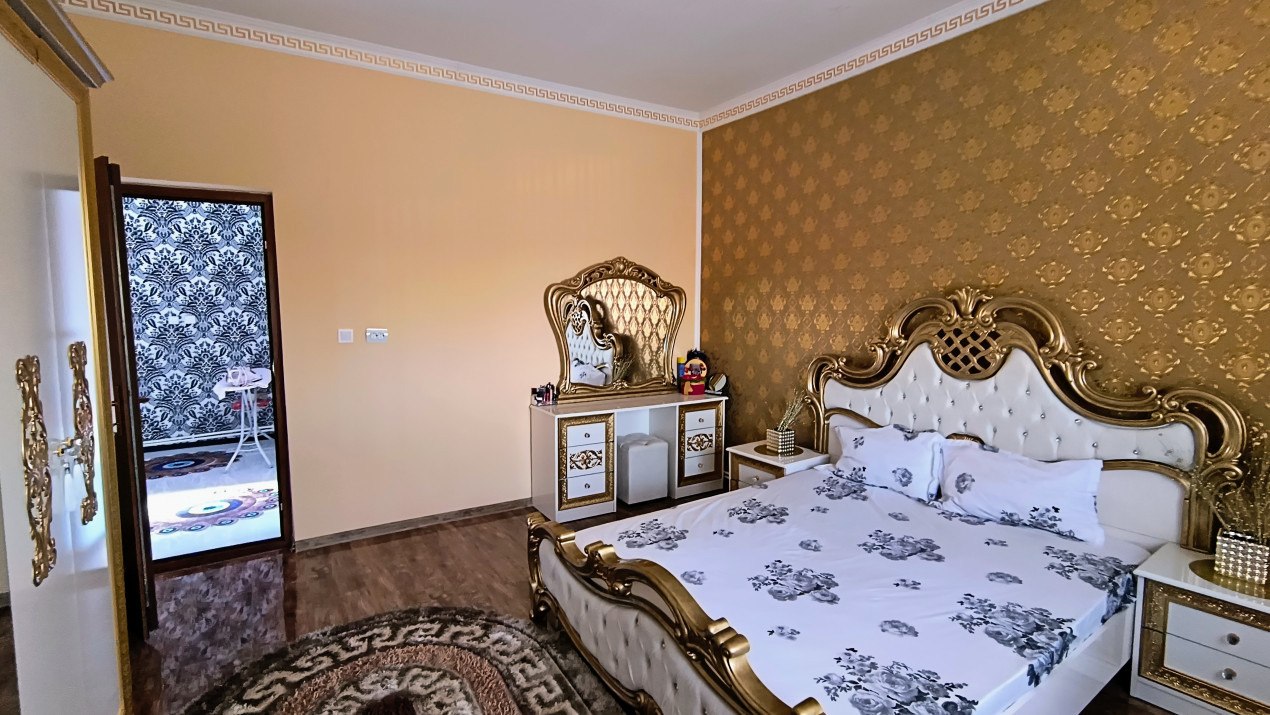 Medgidia | Casă cu 5 camere spațioasă