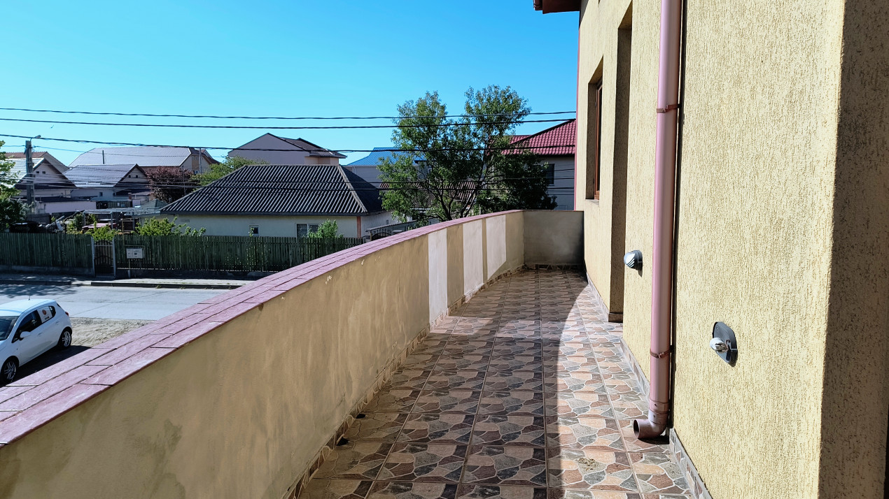 Năvodari | Casă spațioasă cu teren mare